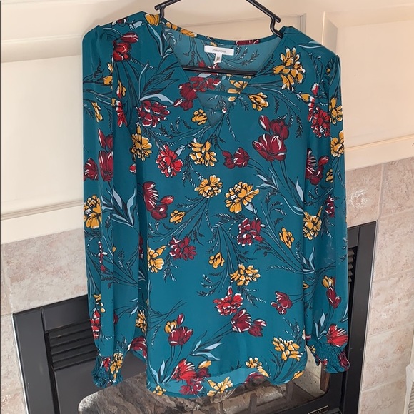 Floral Blouse Bundle - Picture 2 of 7